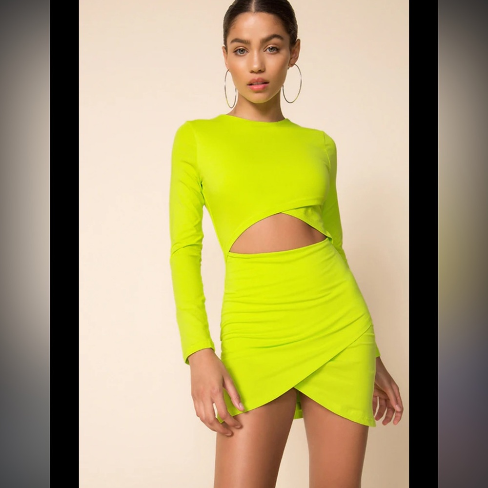 NWT Superdown Neon Green Cutout Dress 💚